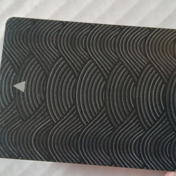 Marriott Hotel Resort Key Card Hotel Room Key Embossed Black & Red B/W - Picture 2 of 5